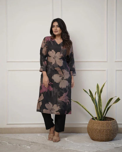 💃Enjoy New Floral Kurta Pant set with amazing lace Work ❤️(RD03)