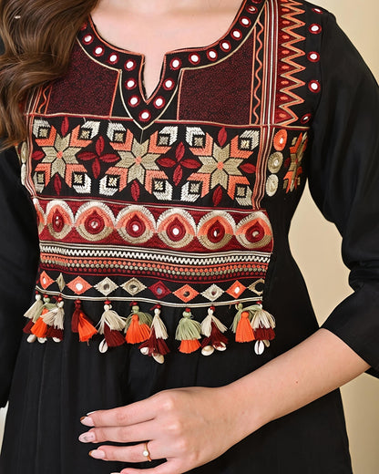 Artisanal Gotapatti Work Suit Set(SWSK45) - SortedMart