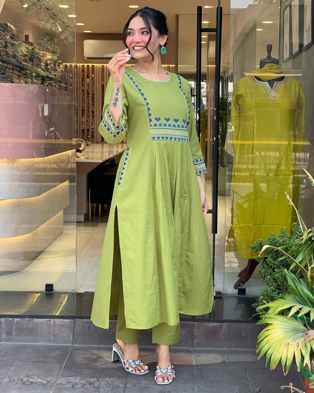 💃 Beautiful Pure Cotton Fabric Kurti Pant set special for festivals ☺️ 🫶🏻💃 (SWSK34) - SortedMart