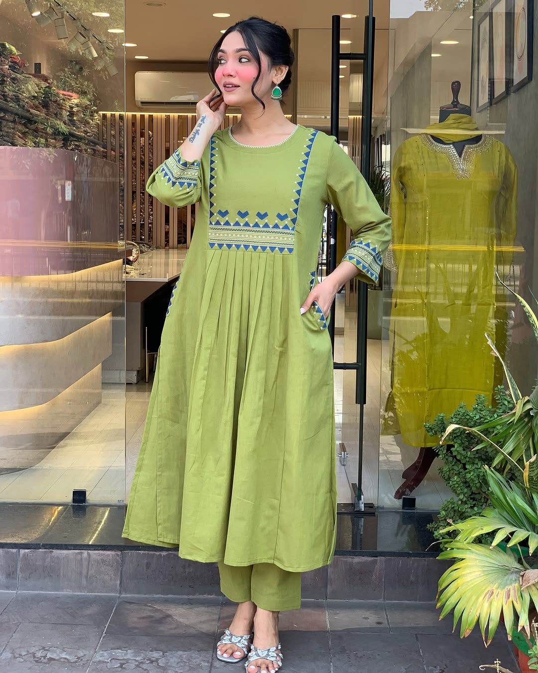 💃 Beautiful Pure Cotton Fabric Kurti Pant set special for festivals ☺️ 🫶🏻💃 (SWSK34) - SortedMart