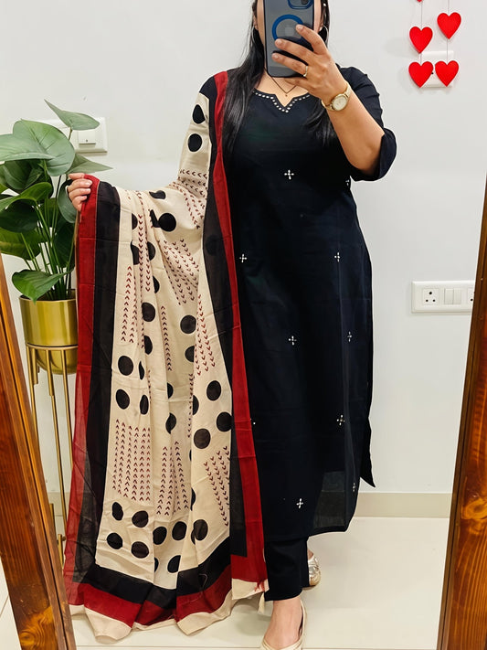 Elegant Kurta Set with Handcrafted Striped Dupatta(SWSK46) - SortedMart