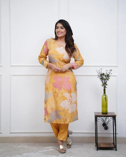 💃Enjoy New Floral Kurta Pant set with amazing lace Work ❤️(RD03) - SortedMart