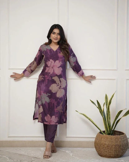 💃Enjoy New Floral Kurta Pant set with amazing lace Work ❤️(RD03) - SortedMart