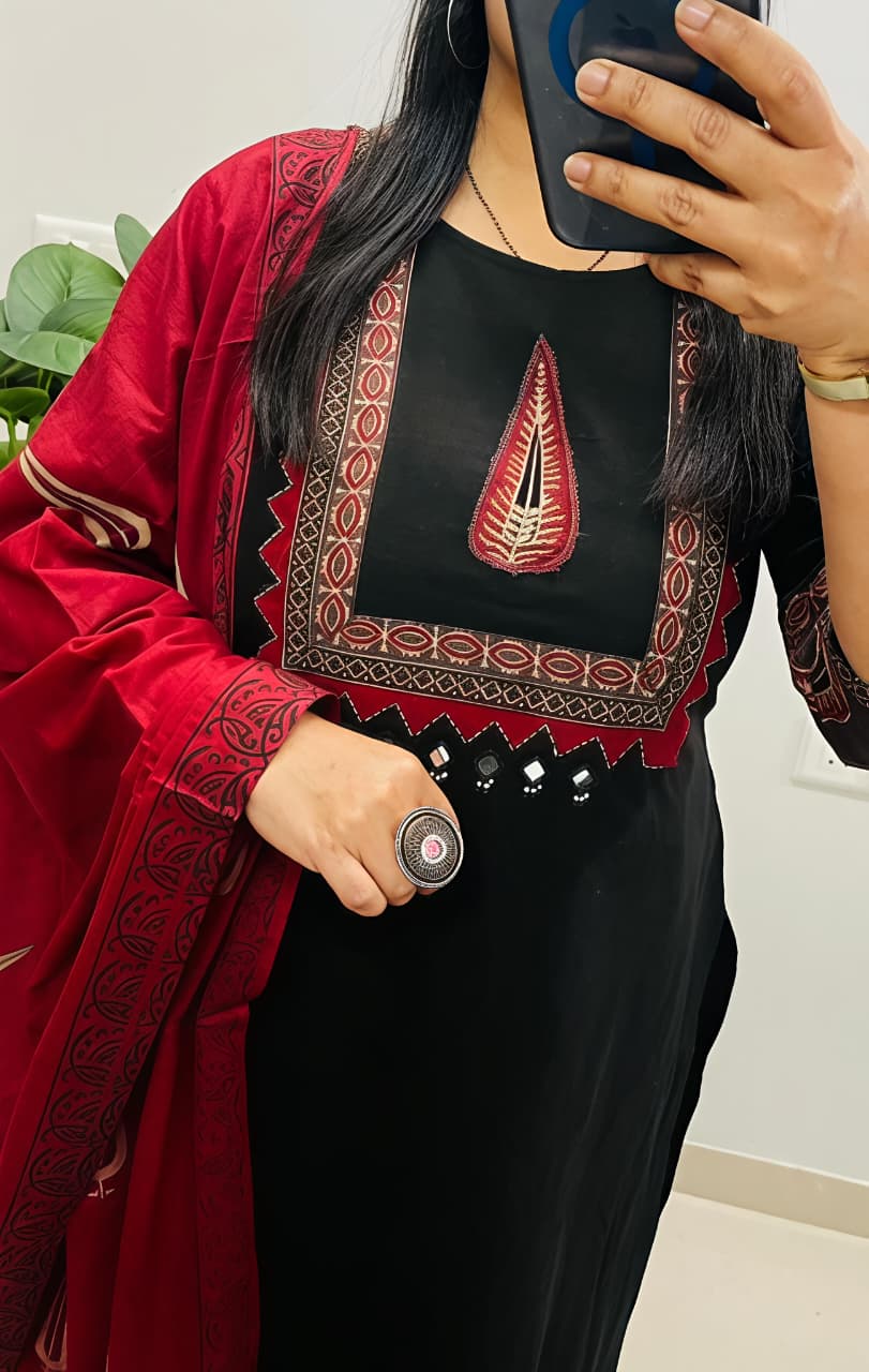 New straight kurta 3 pcs set with new style 👗(SWSK50) - SortedMart