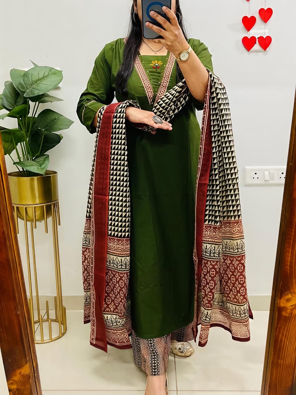 Perfect for festive wear, small functions & daily elegance (SWSK52) - SortedMart