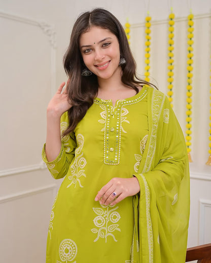 Pure Cotton discharge print kurti with pant and mulmul printed dupatta(SWSK53) - SortedMart