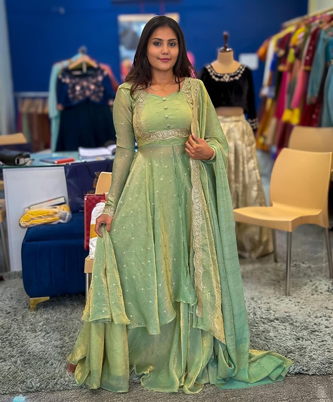 Tradition Meets Modern Grace in This Stunning Ethnic Ensemble (RRRD31) - SortedMart