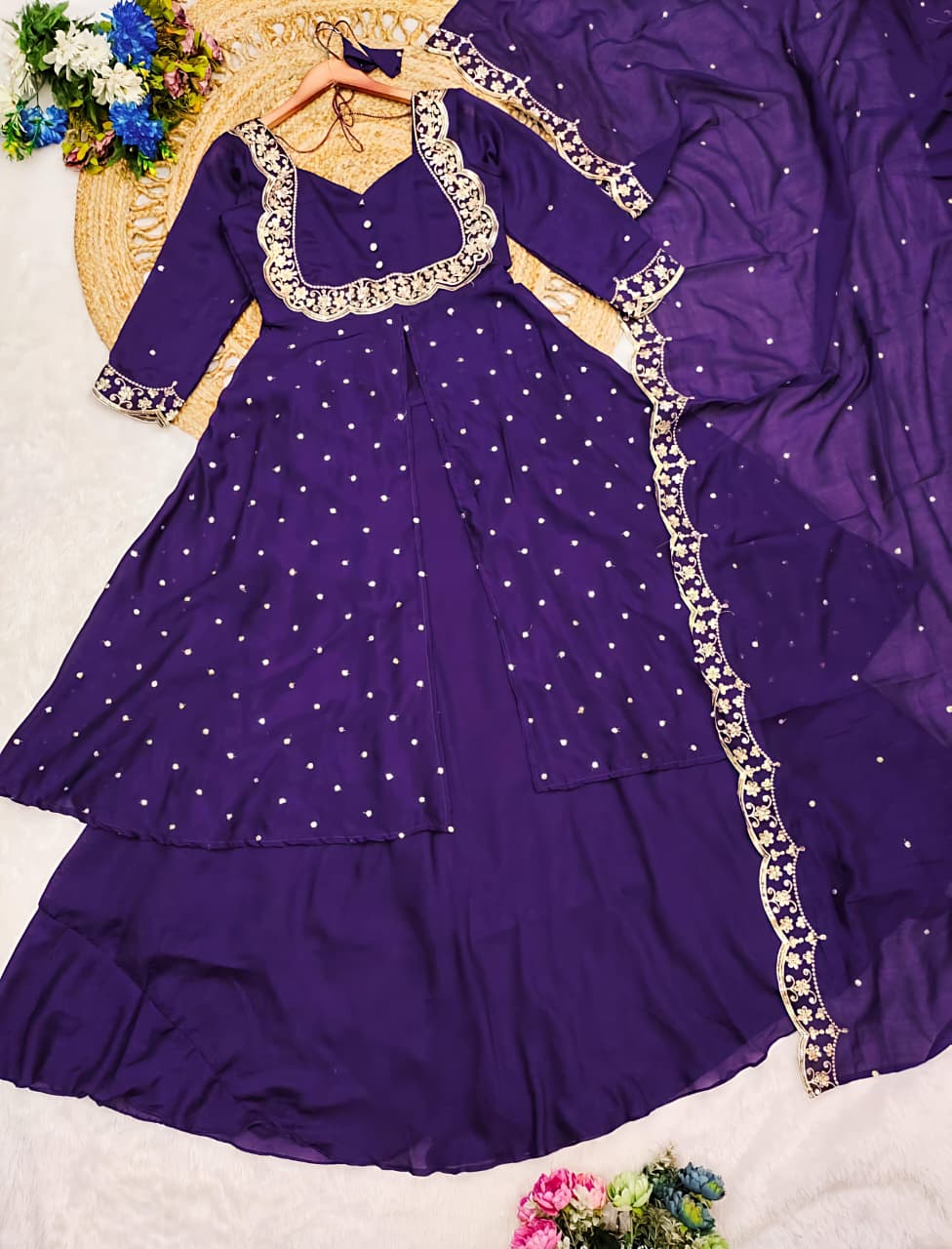 Tradition Meets Modern Grace in This Stunning Ethnic Ensemble (RRRD31) - SortedMart
